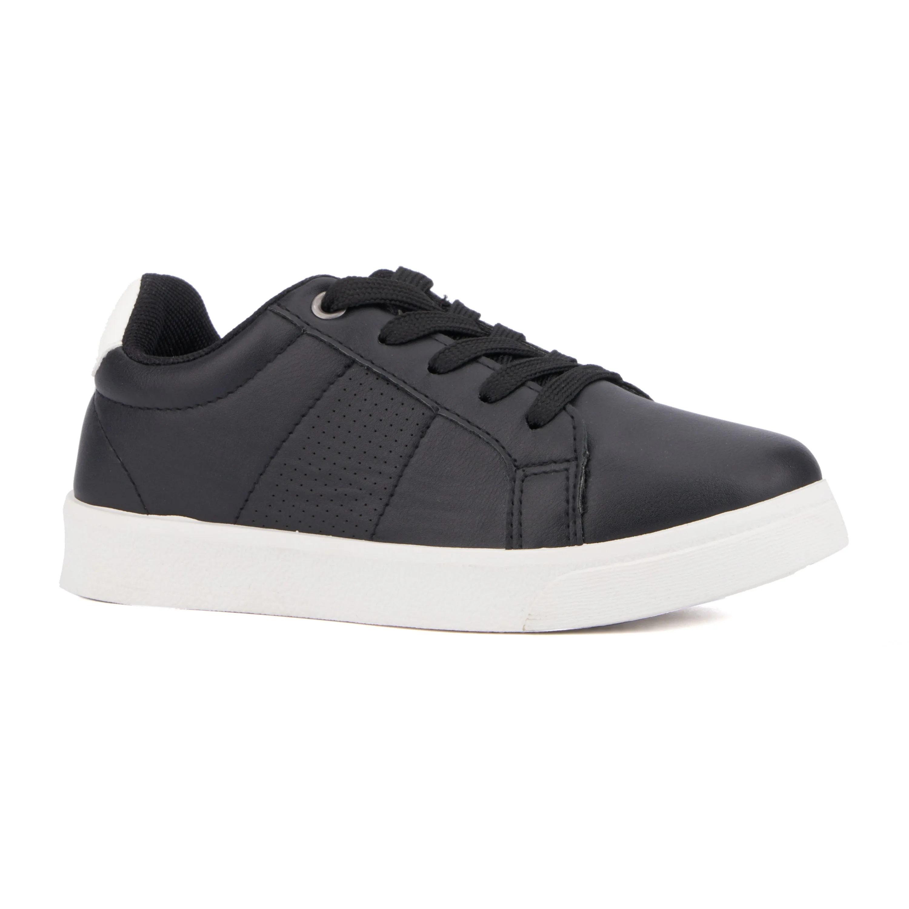 Boy's Conan Low Top Sneakers